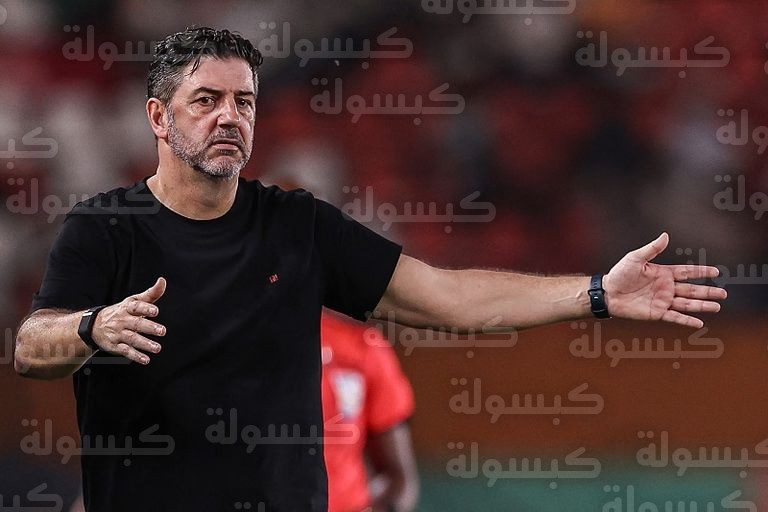 روي فيتوريا بقميص الوصل الإماراتي 2026
