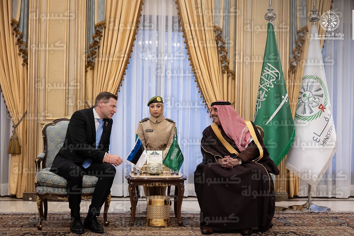 لقاءات نائب وزير الدفاع في معرض الدفاع العالمي 2026