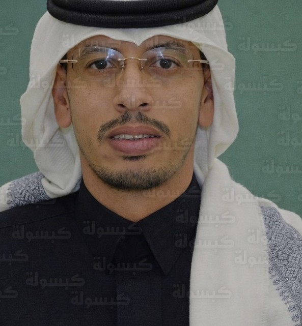 قصة المشجع فرانك إيليت مع “عقدة” شعر مانشستر يونايتد التي دخلت شهرها الـ 18 تتصدر التريند العالمي