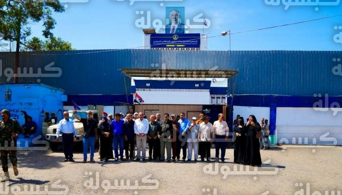 قوات أمنية تغلق كافة مكاتب المجلس الانتقالي الجنوبي في عدن بناء على أوامر مباشرة من رشاد العليمي